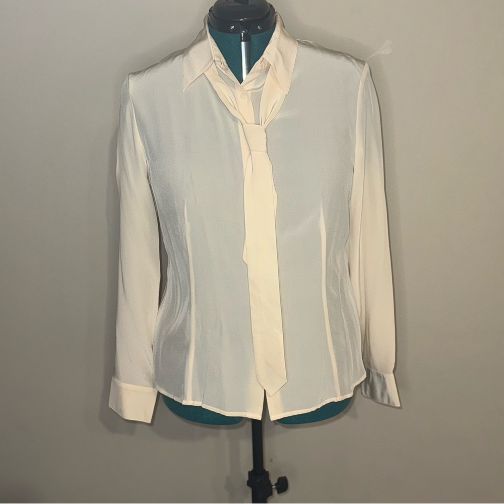100% silk cream Dress Shirt Collar Buttoned Blouse
